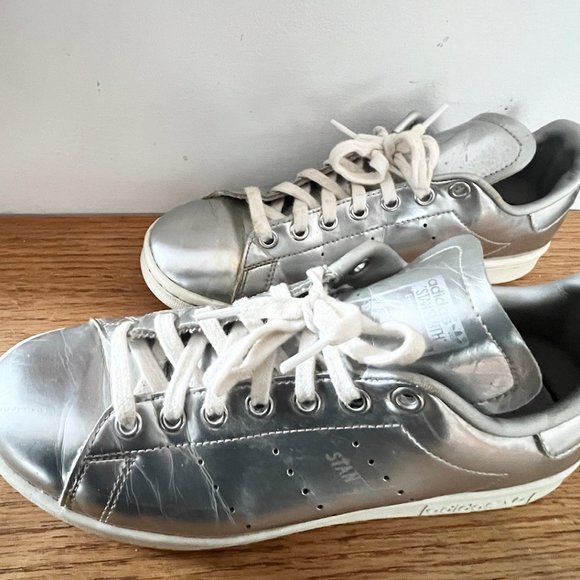 Adidas Stan Smith Shoes Women's Silver Athletic Size 8 - Picture 2 of 5